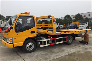 南汇区哪里有拖车服务