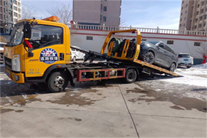 南汇区救援拖车费用怎么算